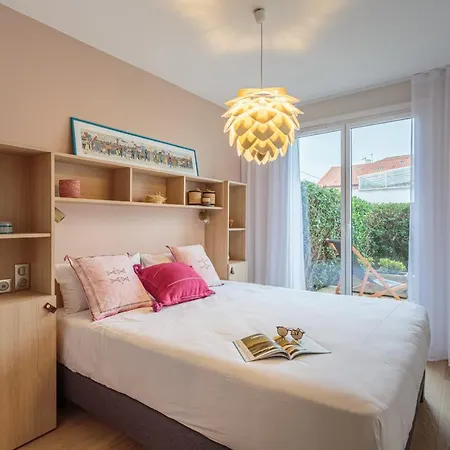 Appartement Beltza Rent A Modern With Terrace And Garden In Biarritz
