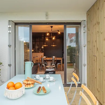 Beltza Rent A Modern With Terrace And Garden In * Μπιαρίτζ